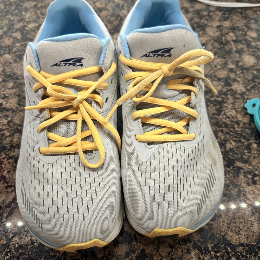 Altra Athletic Shoes - Light Gray and Yellow